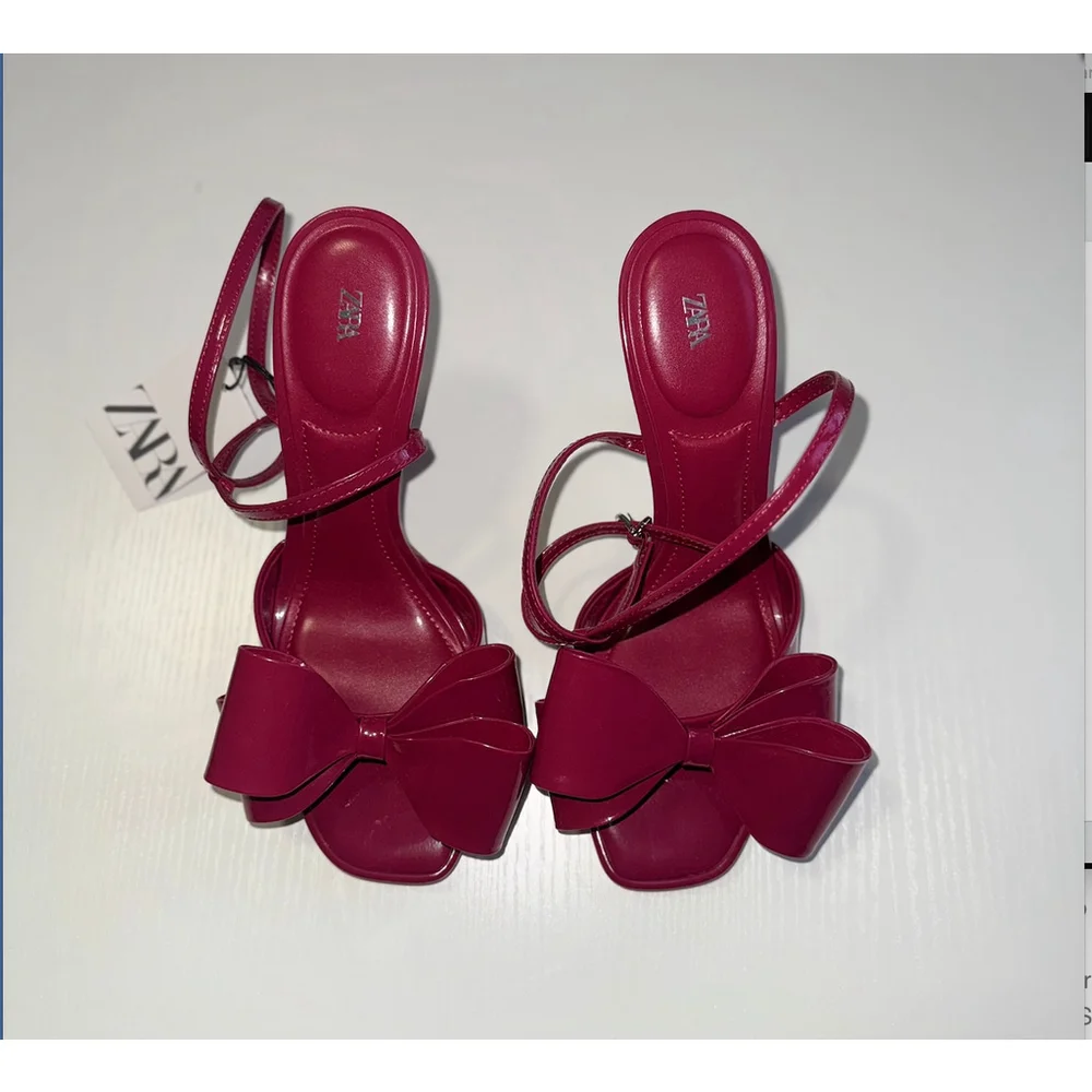 Zara Patent Effect Bow Sandals Size 39 - Picture 7 of 11